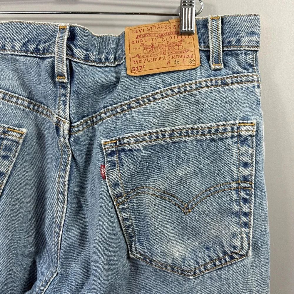 Vintage Levis 517 Denim Boot Cut Jeans Mens 36x32 Light Wash Blue Made In USA